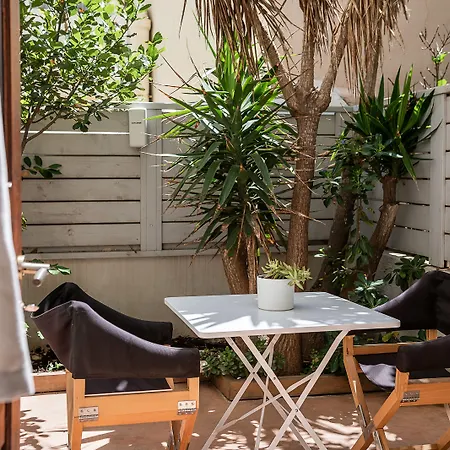 Apartman Magia Hriszí Aktí Haniá