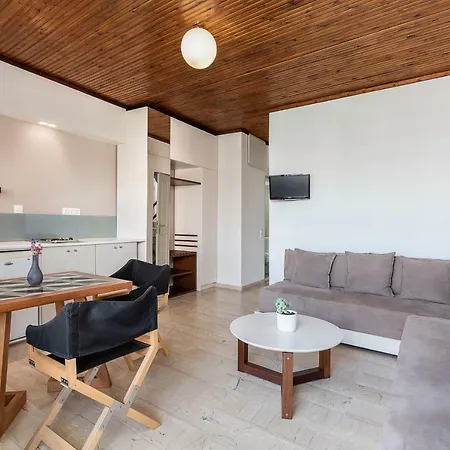 Apartman Magia Hriszí Aktí Haniá